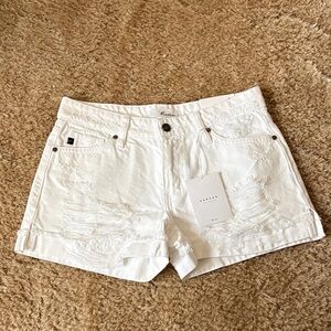 KanCan ladies distressed shorts size small new with tags grey